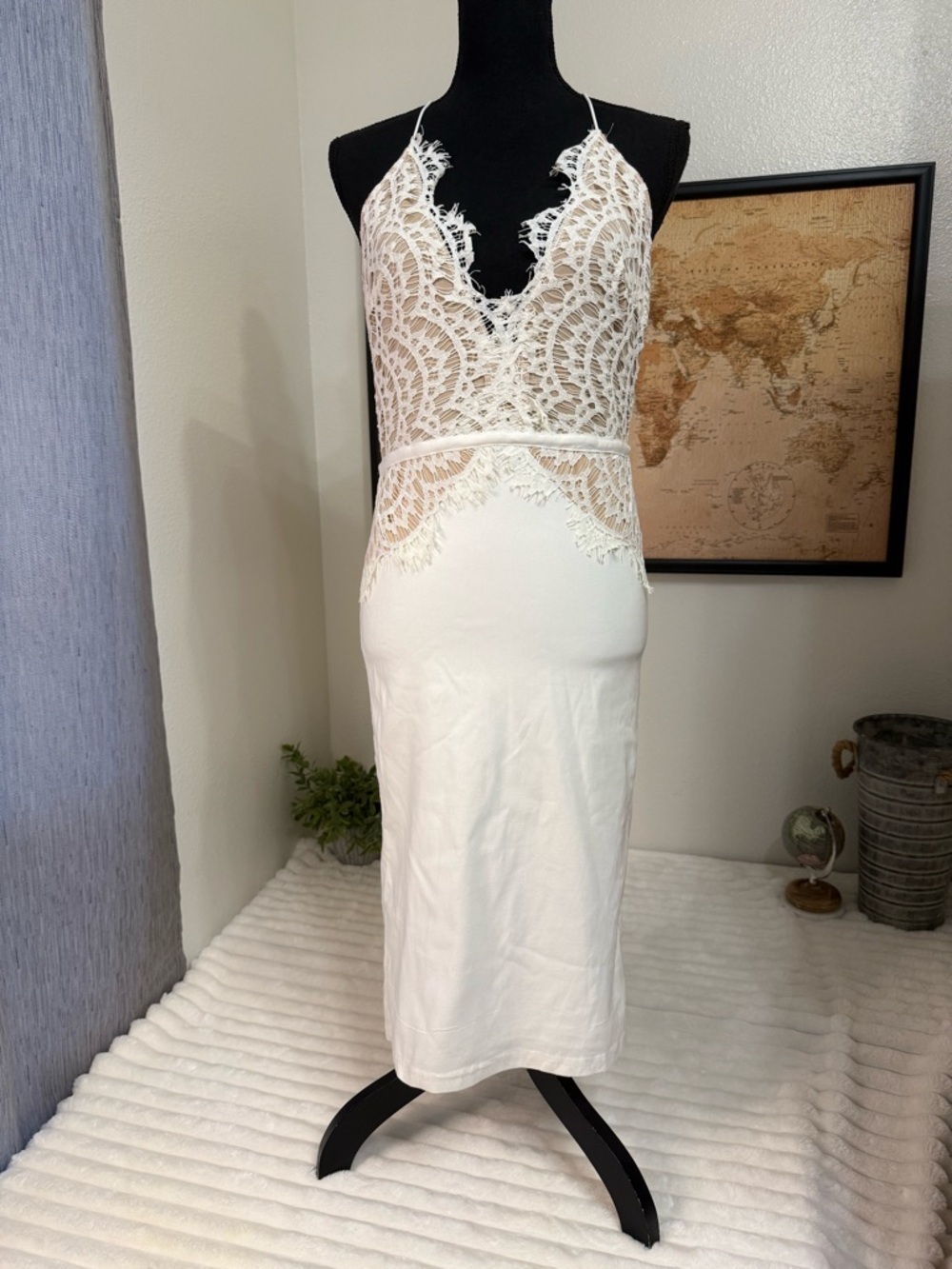 Luxxel stretch lace bodycon dress size large